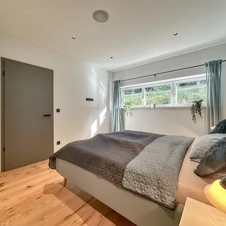 Wolfring Fensterbach